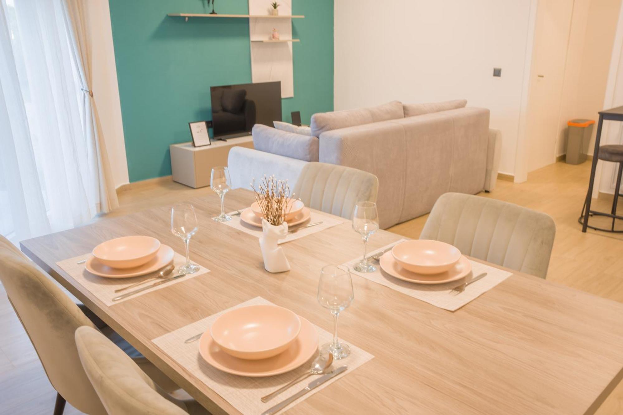 Apartmani Toni Drniš Eksteriør bilde